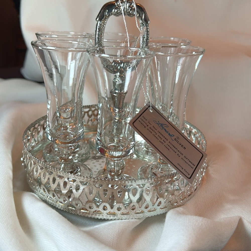 New Towle Leonard Silver 7 Piece  Cordial Gift Set # 8017